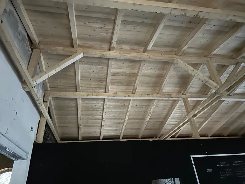 New timber beam ceiling
